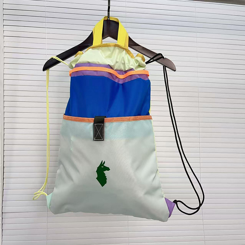 撞色多巴胺羊驼耐用防水牛津布束口袋双肩包便携休闲撞色游泳包
