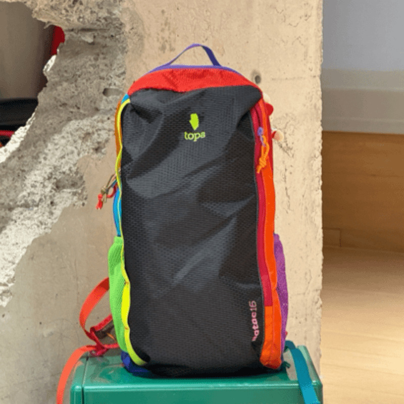 多巴胺新款登山户外运动包2025夏季撞色16L双肩运动户外包大容量